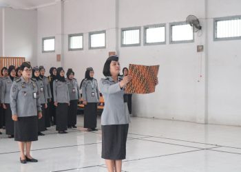 Ikrar Netralitas, Karutan Pastikan Pegawai Rutan Perempuan Surabaya Netral Pada Pemilu 2024