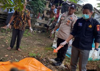 PEMBUNUHAN SADIS SATU KELUARGA DI MUSI BANYUASIN