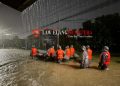 Tim SAR Brimob Polda Sumbar Langsung Turun Bantu Warga Terdampak Banjir di Tunggul Hitam