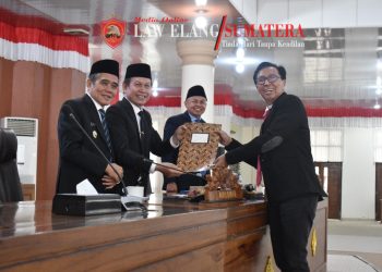 Wabup Ardani Hadiri Rapat Paripurna V DPRD Kab. Ogan Ilir Tahun Sidang 2024