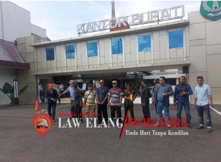Masyarakat muara merang Suda 29 Tahun Menunggu mengharap plasma dari PT PWS/KLK Namun tidak ada kepastian disbun muba harus bertindak tegas…..