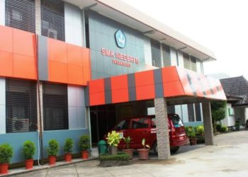 Rp.3,5 Miliar Lebih Dana BOS Regular Diterima SMKN 06 Palembang, Diduga Kepsek Buat Laporan Rekayasa Alias Manipulasi ke Kementrian Terkait, Berpotensi Rugikan Keuangan Negara