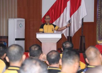 KAPOLDA SUMSEL BERI ARAHAN PEMIMPIN SEBAGAI TELADAN BAGI PERSONELNYA