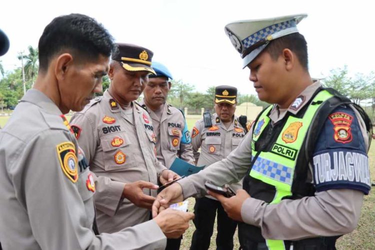 Polres Ogan Ilir Gelar Pemeriksaan Kesiapan Pengawal Pribadi untuk Pilkada 2024