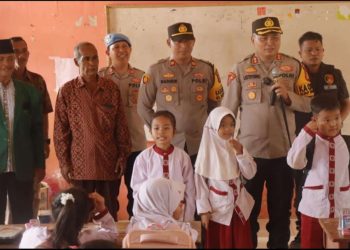 Polsek Batang Hari Leko Gelar Program Jumat Berkah, Bagikan Makanan Bergizi untuk Anak-Anak