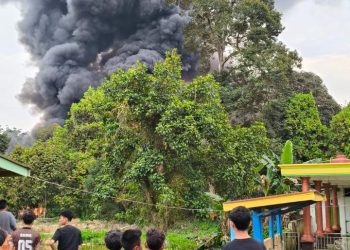 Kebakaran hebat Sumur ilegal drilling di Wilayah Hukum Polsek Bayung Lincir Diduga ada Korban Jiwa Dari Masyarakat Setempat