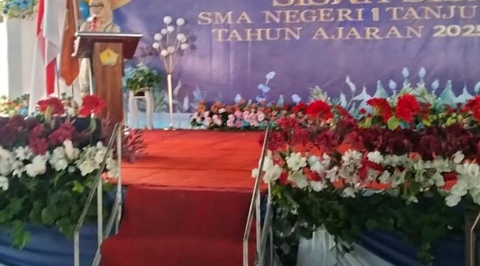 Kepsek Marah !!! Diduga SMAN 1 Tanjung Raja lakukan Pungli 170 Ribu
